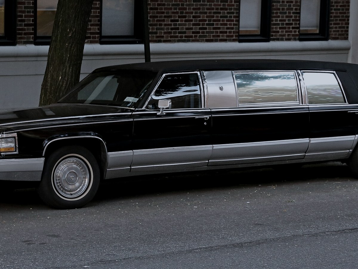 2019 Cadillac Stretch Limousine in black — Stretch Limousines chauffeur vehicle seating 10 passengers